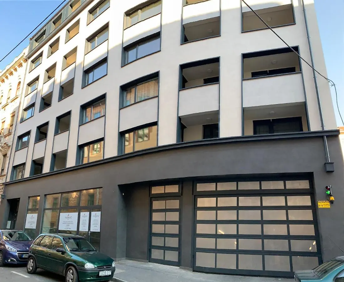 Bp Garden Apartment Budapest 0*,